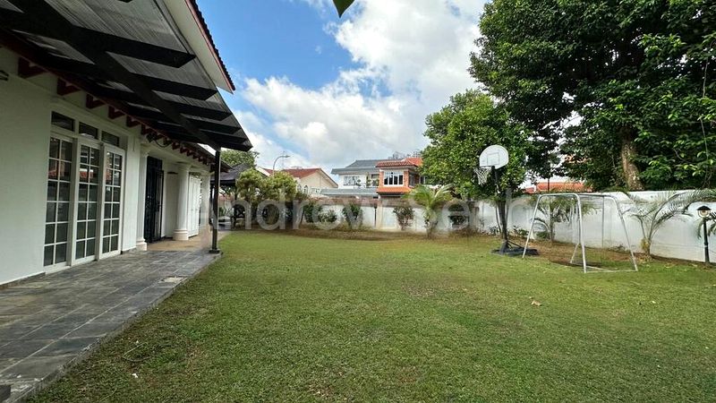7 Bed Bungalow (Landed) for Sale in  Serene Centre - Image 7